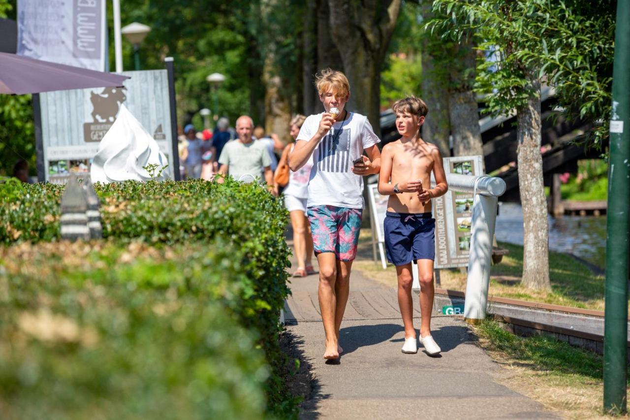 Villapark De Weerribben Paasloo 외부 사진